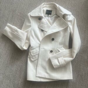 Express Cream Outerwear